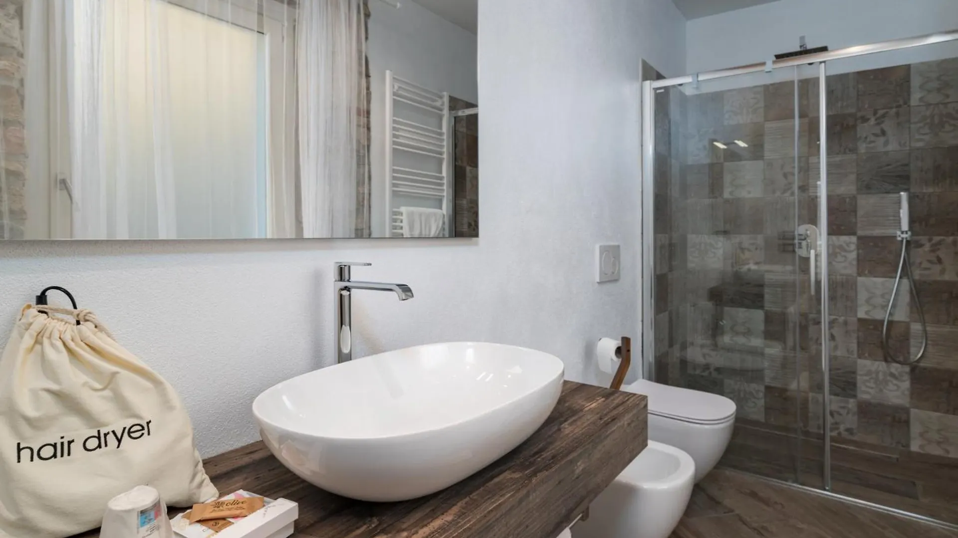 Couette-café B&B Vistalago Toscolano Maderno Italie