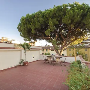 https://affittacamere-casaldo.it-tuscanyhotel.com