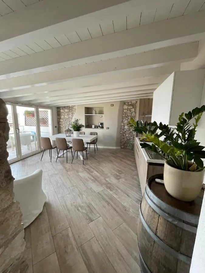 B&B Vistalago Toscolano Maderno Bed & Breakfast